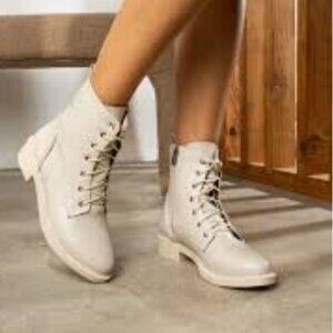 New Women's Fashionable Ivory White Leather Low Heel Flat Ankle Boots Booties